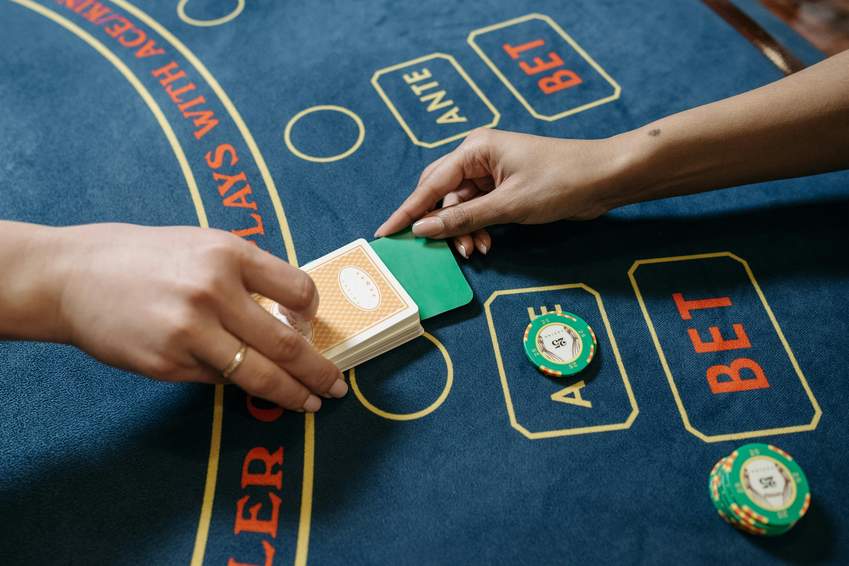 Fuite de données Casinozer : Tout ce que vous devez savoir pour protéger votre compte