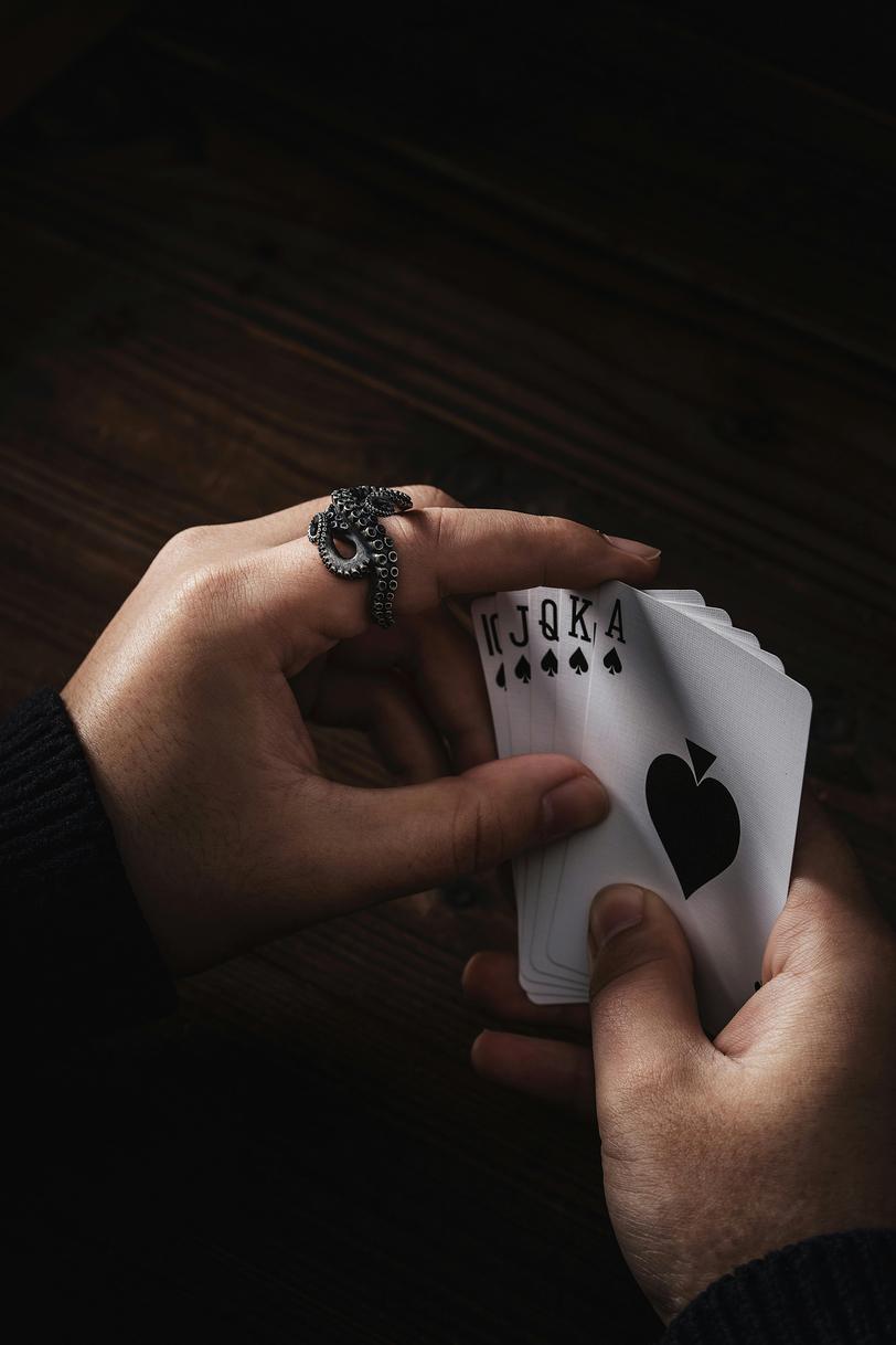 How to Win at Poker at GW Casino: Essential Strategies and Tips How to Win at Poker at GW Casino: Essential Strategies and Tips